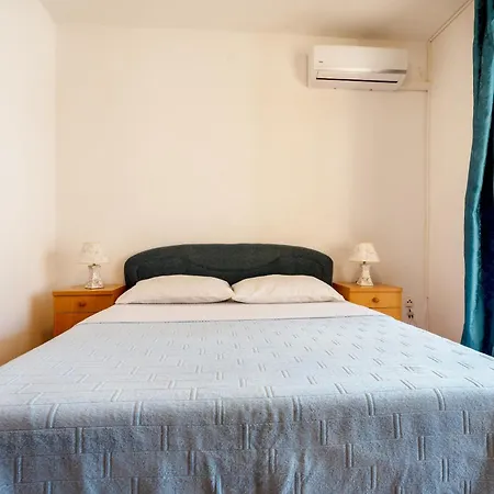 Gostinjska kuća And Breeze